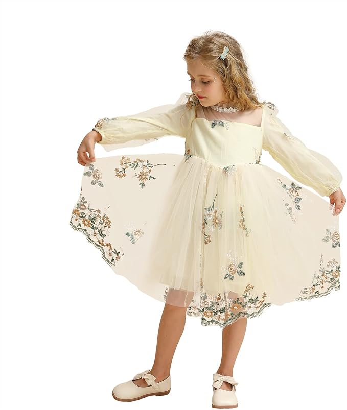 Kleid mit Blümchen