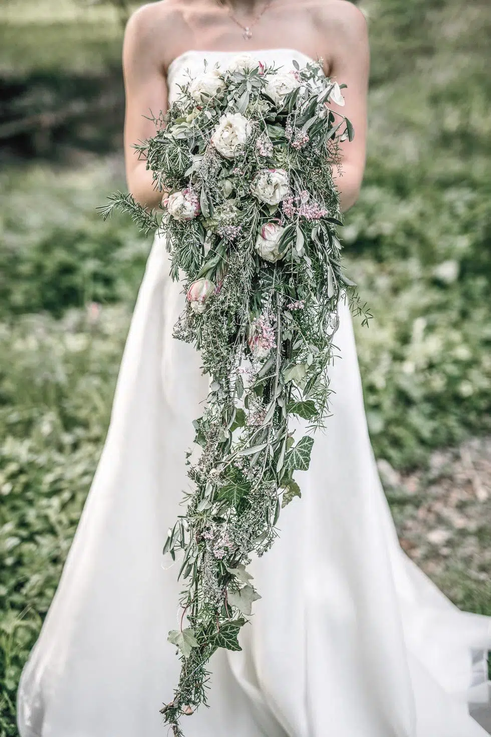 Boho Brautstrauß Wasserfall